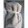 Image 1 : 5' x 7' Taupe Fun Fur Area Carpet