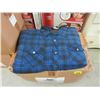 Image 1 : Case of 8 New 3XL Lined Blue Flannel Hoodies