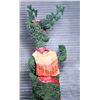 Image 3 : Disneyland "Frontierland" Topiary Figure I