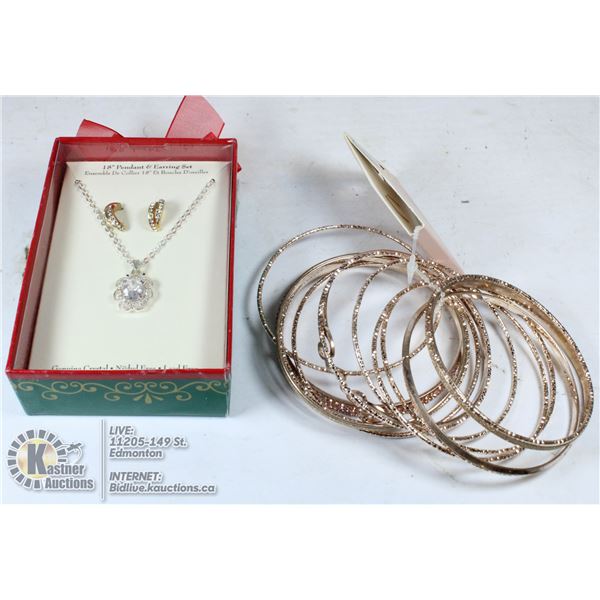 PENDANT & EARRING SET W/ BANGLES SET IN BOX