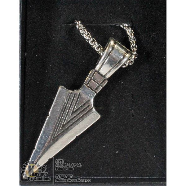 SILVER ALLOY ARROWHEAD CHAIN AND PENDANT