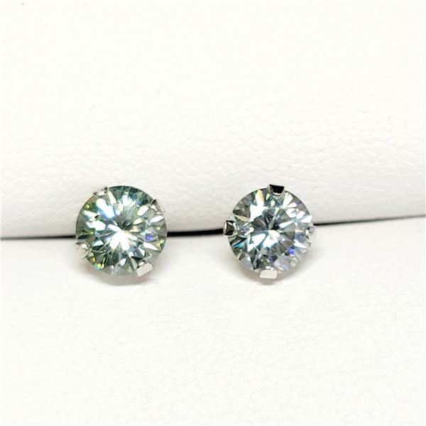 MZ7-6 10K  MOISSANITE EARRINGS