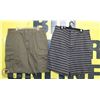 Image 1 : 2 PAIRS OF SIZE 30 SHORTS GREY AND GREEN