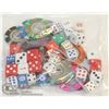 Image 1 : BAG OF DICE AND POKER CHIP SAMPLER (ONE OF EACH)-