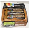 BOX OF KIND PEANUT BUTTER BARS 12 PACK