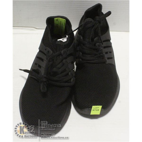 BRAND NEW BLACK SNEAKERS WOMENS SIZE 7 MENS SIZE 5