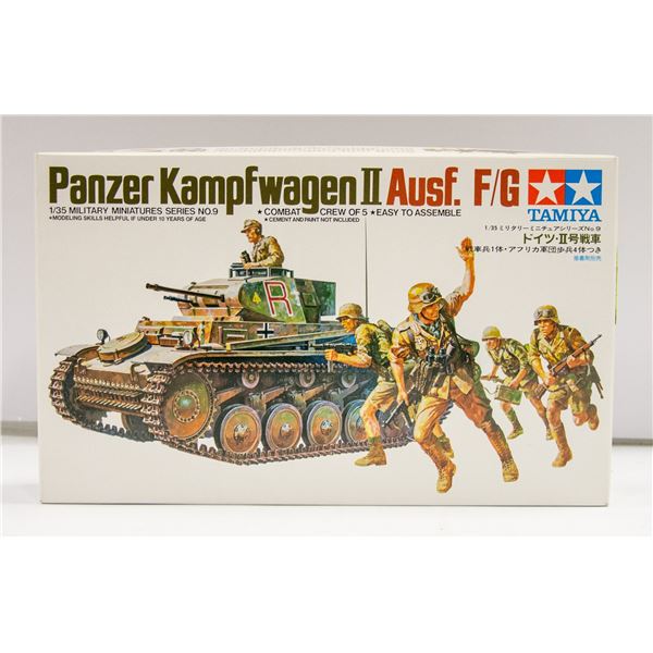 1:35 TAMIYA PANZER KAMPFWAGEN2 TANK GERMAN NIB