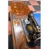 Image 4 : ANTIQUE SINGER SEWING MACHINE