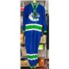 Image 1 : HOCKEY SOCKEY CANUCKS ONESIE SZ SMALL RETAIL $149