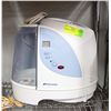 Image 1 : BIONAIRE HUMIDIFIER