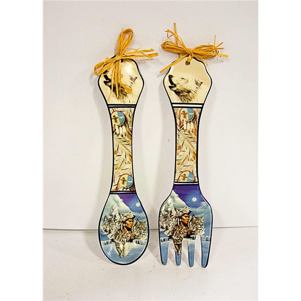 PAIR OF HANGING CERAMIC SPOON AND FORK SET