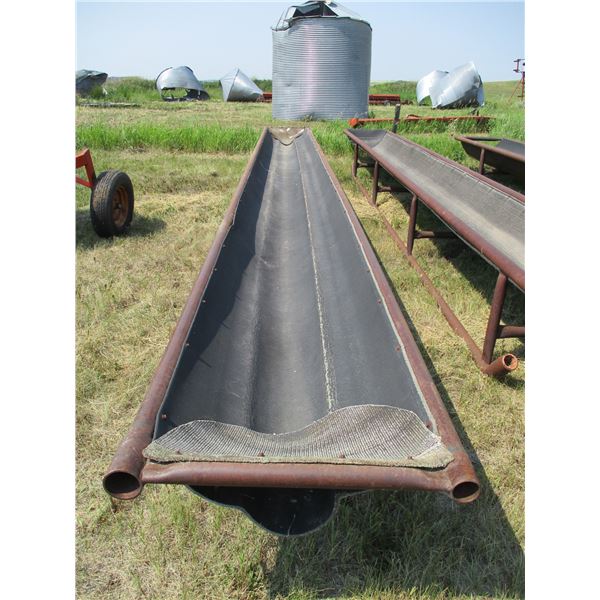 Metal livestock feeder with belted bottom 30' long