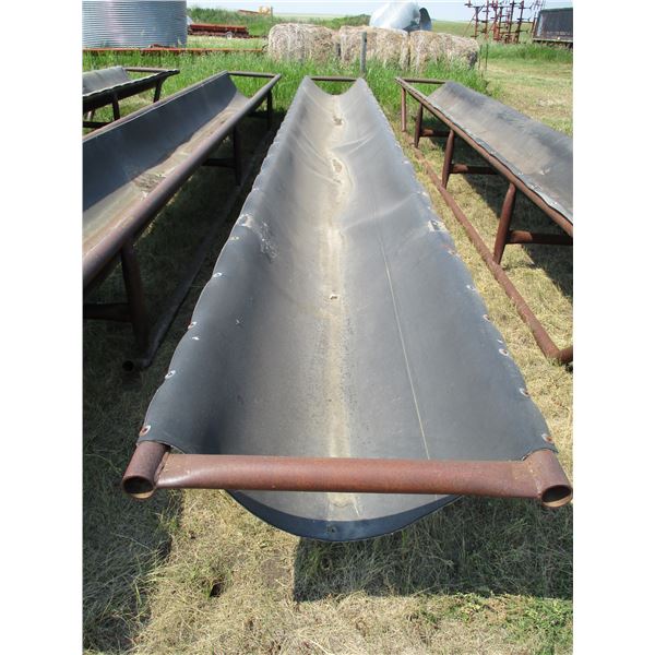 Metal livestock feeder with belted bottom 30' long