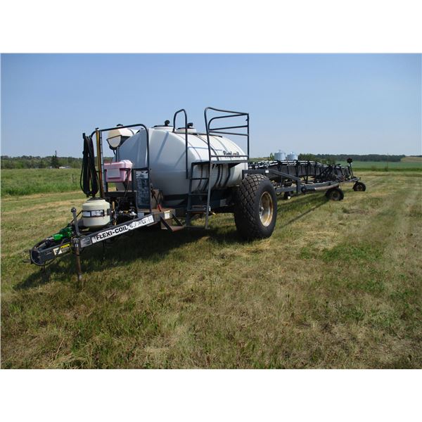 Flexi-coil model 65 XLT pull-type sprayer 100' long with 1250 gallon tank
