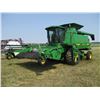 Image 2 : 1990 John Deere 9500 self-propelled combine  w/ 3000 threshing hours & 4200 engine hours showing