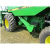 Image 4 : 1990 John Deere 9500 self-propelled combine  w/ 3000 threshing hours & 4200 engine hours showing