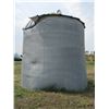 Image 4 : Damaged flat bottom grain bin