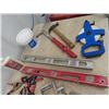 Image 2 : C Clamps Levels Square, Hammer, Nail Puller Carpenter's Pouch, Tape Measurer