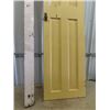 Image 3 : Painted Door & Jam