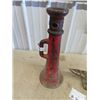 Image 2 : Building Jack Screw Style 22" H , & RR Anvil
