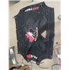 Image 4 : Dining Tent 10' x 10' x 8' H , Manual Ice Auger, Back Pack, Plus