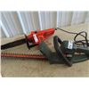 Image 2 : B & D 16" Elec Hedger, Elec Chainsaw, Bottle Sprayer