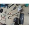 Image 1 : 6 Yard Tools - 5 Shovels, Spades & hoe