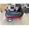 Image 1 : 1 HP Portable Air Comp w Hose & Extra Hose