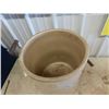 Image 3 : 2 Medalta Crocks 1) 1 Gal & 1) 3 Gal