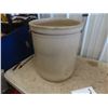 Image 4 : 2 Medalta Crocks 1) 1 Gal & 1) 3 Gal