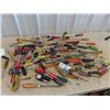 Image 1 : Over 100 Screwdrivers, Various Brands & Ends