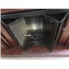 Image 2 : Elec Fireplace w Mantle 49" x 63" x 18"