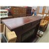 Image 3 : Elec Fireplace w Mantle 49" x 63" x 18"