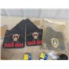 Image 2 : 2 Sets of Mud Flaps, Auto Horn, Plus More