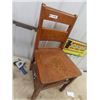 Image 2 : Oak Chair