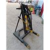 Image 1 : 2 Ton Hyd Shop Engine Cherry Picker Lift