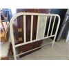 Image 1 : Metal Bed 54" Wide