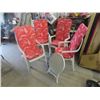 Image 1 : 4 Plastic Patio Chairs w Cushions & Stand