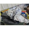 Image 3 : Tents-??, 2 W Frames