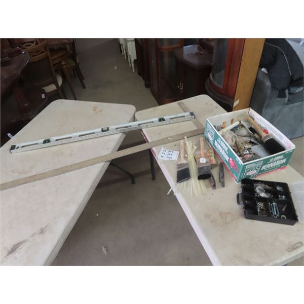 Drywall Square 4' Level Plus Painting Supply Hardware