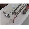 Image 2 : Tire Bead Breaker, Pry's, Hyd Transport Large Tire Wrench