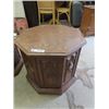 Image 2 : 3 Drum End Tables 21" x 24"RD