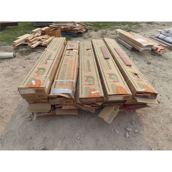 Oak Laminate Flooing - 15 Boxes