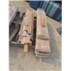 Image 1 : Light Colored Wood Laminate Flooing