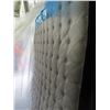 Image 3 : Queen Size Mattress & Boxspring