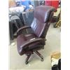 Image 2 : (IR) Executive Leather Office Chair