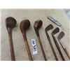 Image 2 : 6 Vintage Wood Handled Golf Clubs