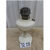 Image 2 : (IR) Aladdin Lamp , Lincoln Drape w Chimney