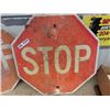 Image 2 : 2 Metal Traffic Stop Signs 24"