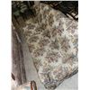 Image 2 : Flower Pattern Sofa